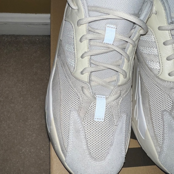 Yeezy 700 Analog Size 11.5 - Picture 5 of 16